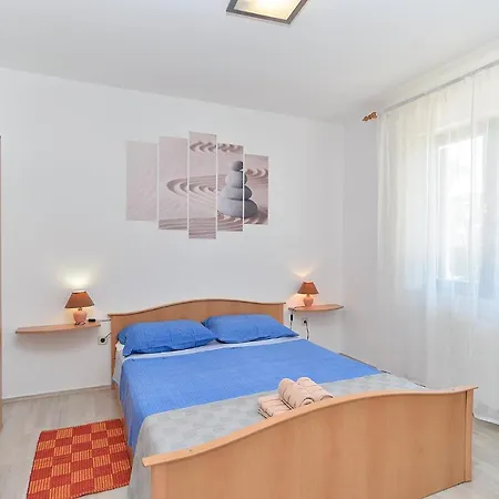 Apartment With A Parking Space Valbandon, - 20706 *